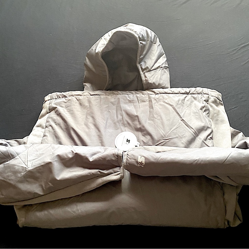 NWOT Original Silver Grey Starter Multipurpose Sport Jacket | medium - Picture 6 of 6